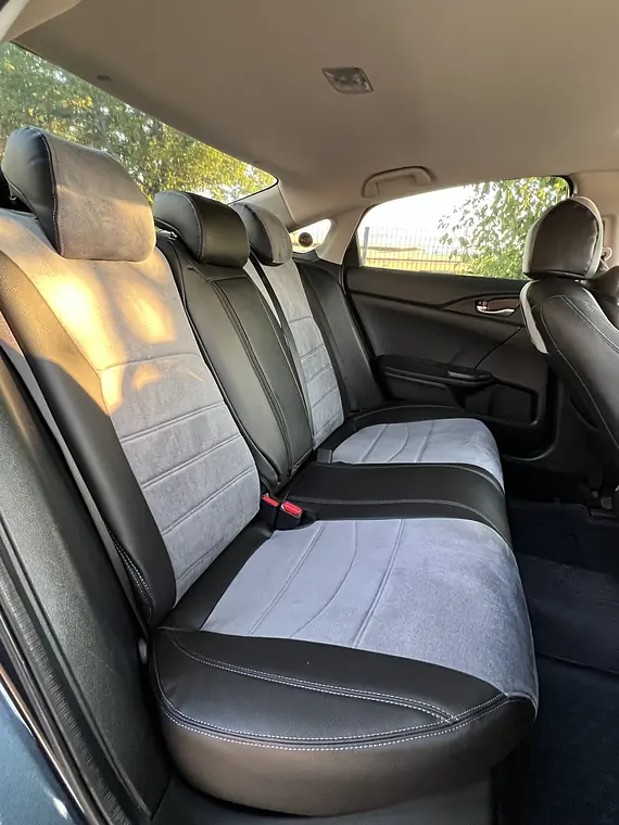 Araca özel koltuk kılıfı: Honda Civic — siyah deri + gri taytüyü, arka sıra