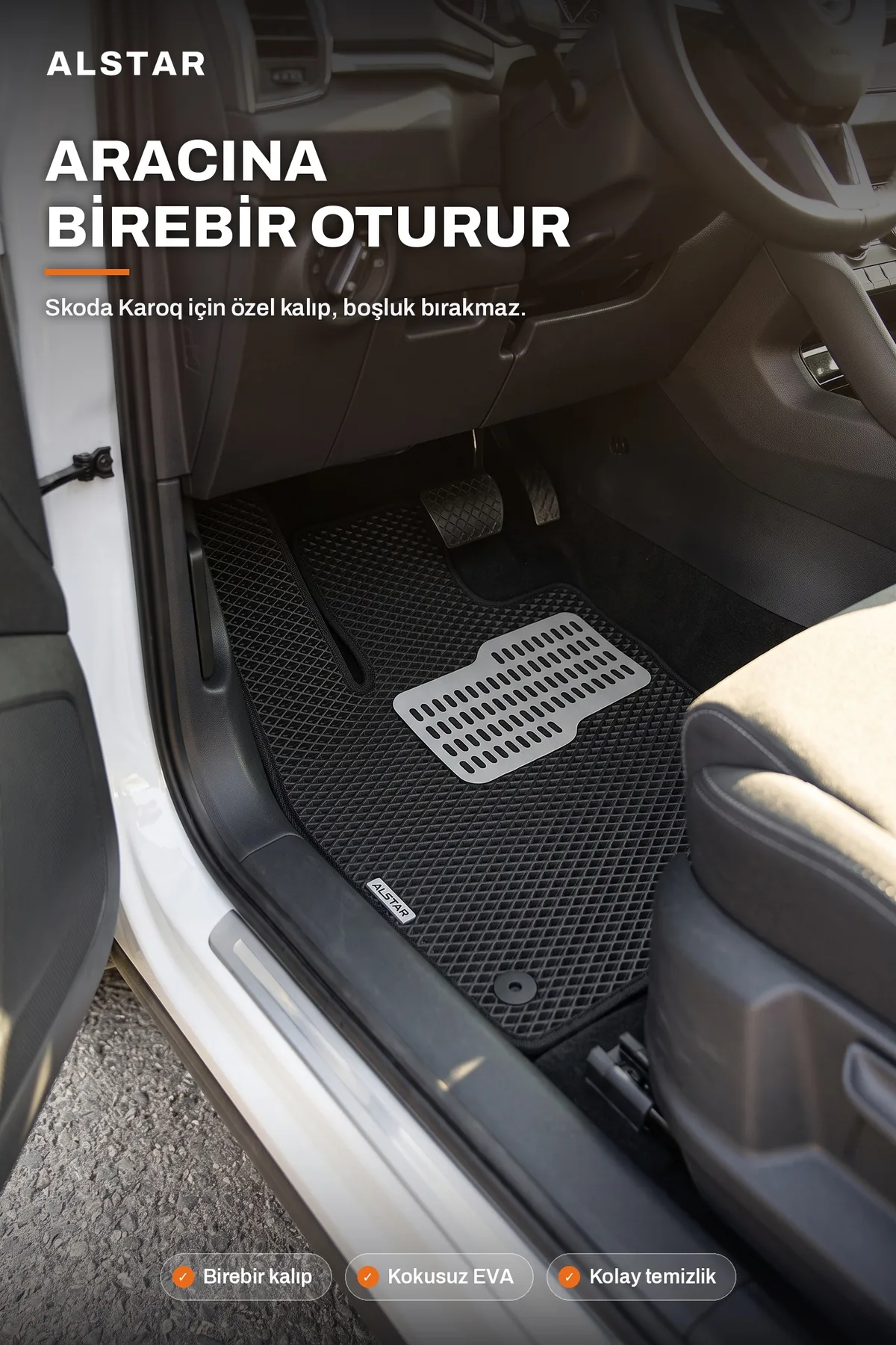 Skoda Karoq EVA paspas araç içi görünüm – sürücü paspası metal topukluk