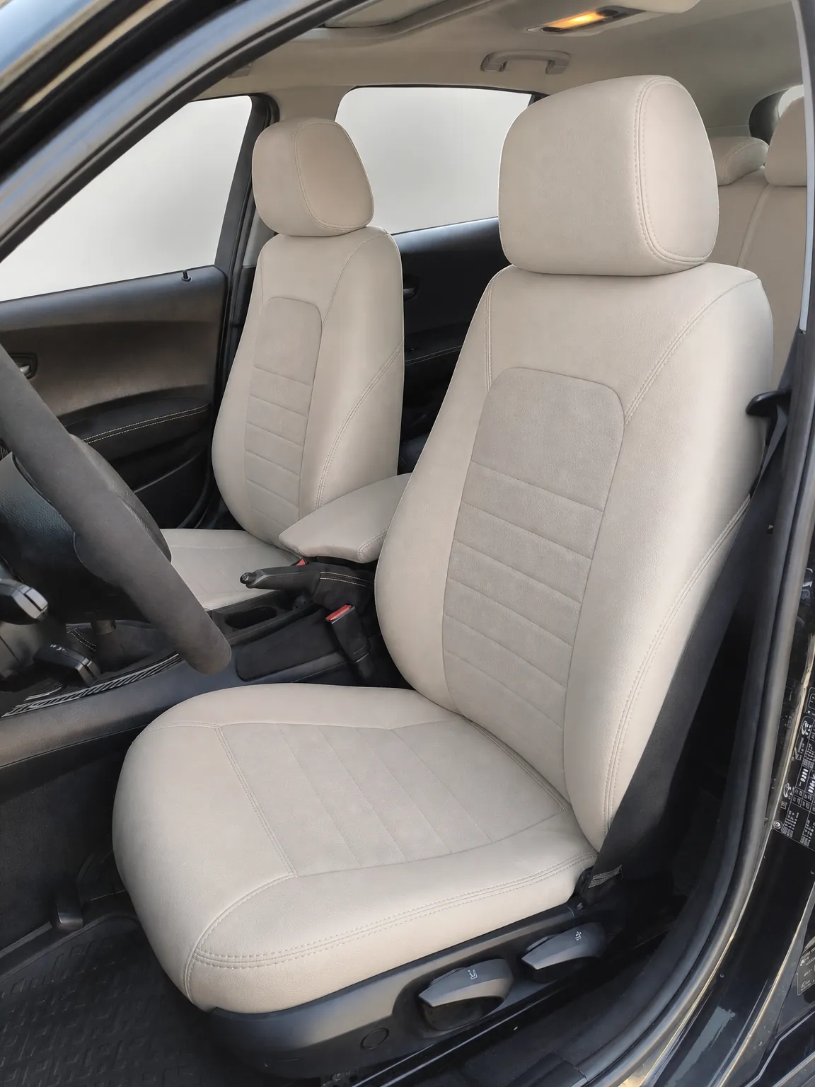 BMW 1 Serisi koltuk kılıfı, krem-krem deri kumaş, ön koltuklar (E87 2007-2011)