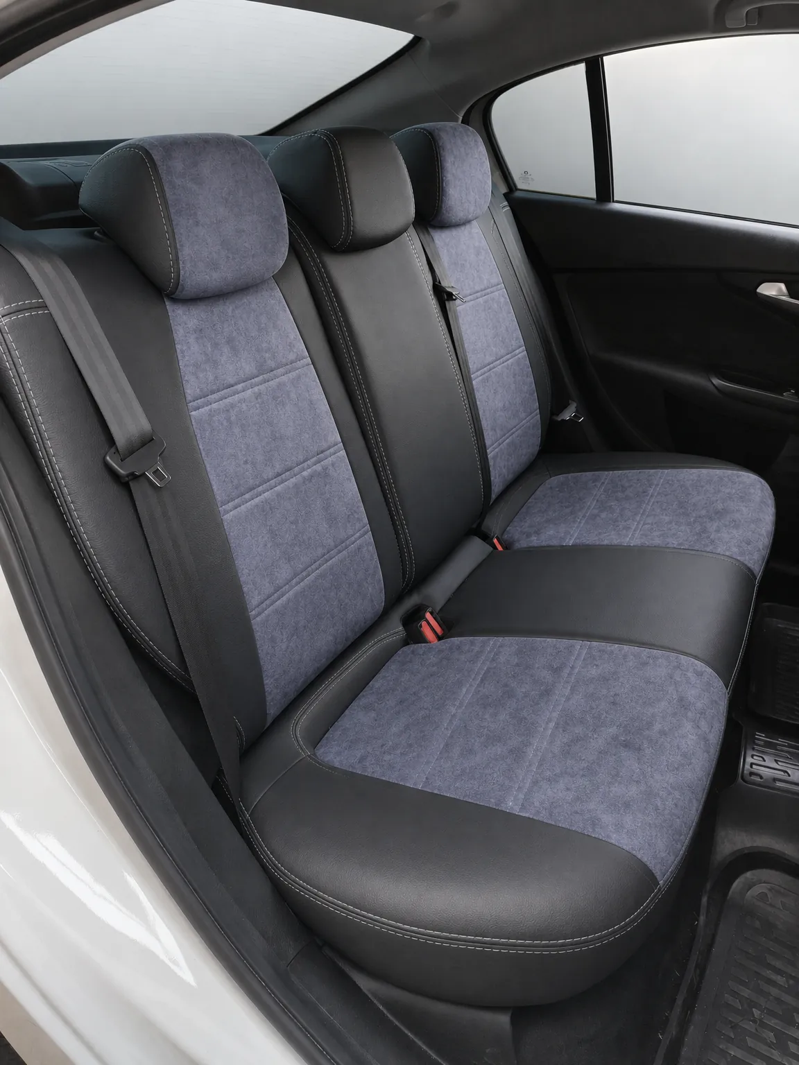 Fiat Egea koltuk kılıfı, siyah-gri taytüyü kumaş, arka koltuk (2015+)
