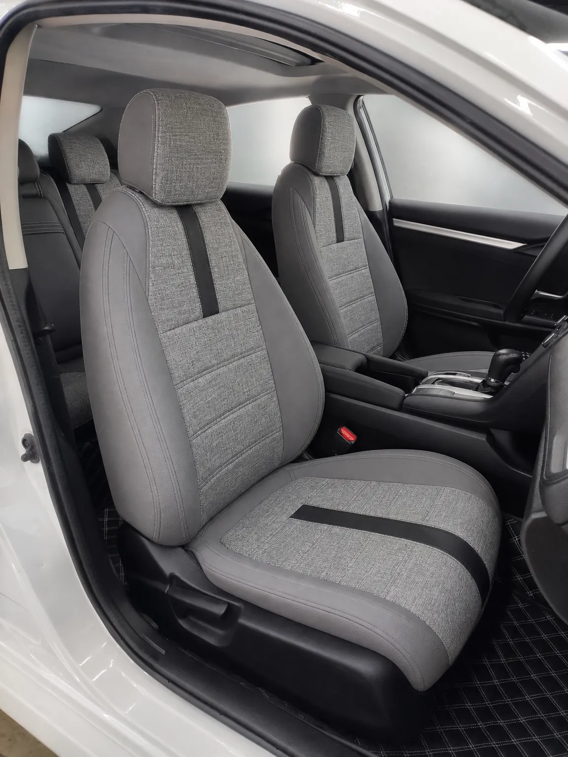 Honda Civic koltuk kılıfı, siyah-gri keten kumaş, ön koltuklar (Sedan 2016+)