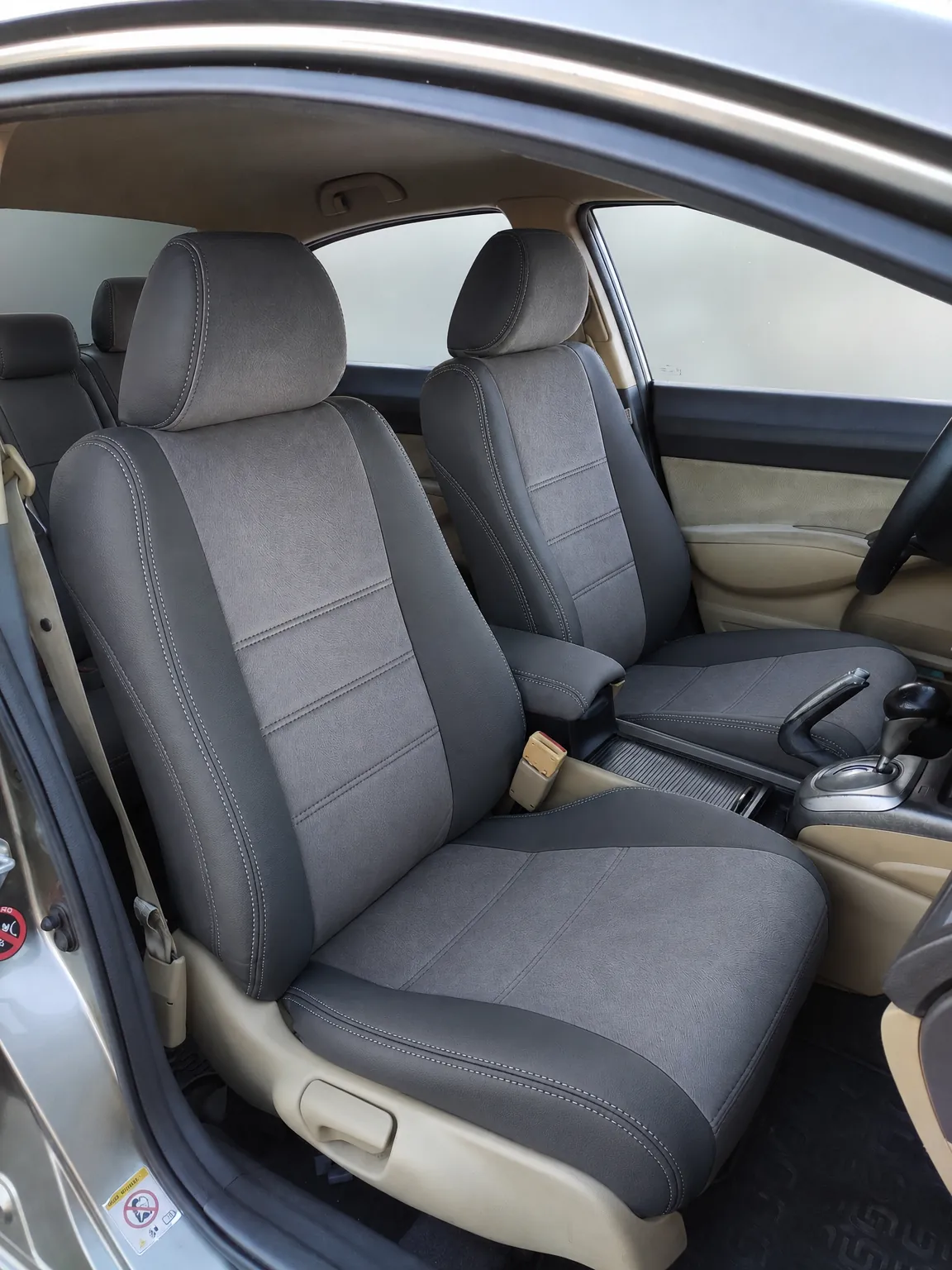 Honda Civic koltuk kılıfı, siyah-gri taytüyü kumaş, ön koltuklar (2007-2011)
