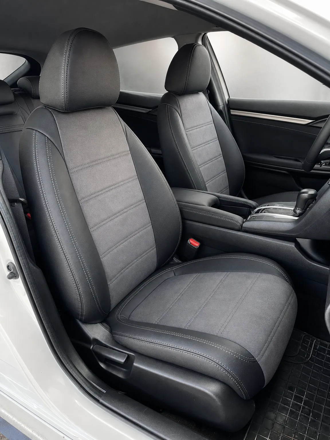 Honda Civic koltuk kılıfı, siyah-gri taytüyü kumaş, ön koltuklar (2016+)