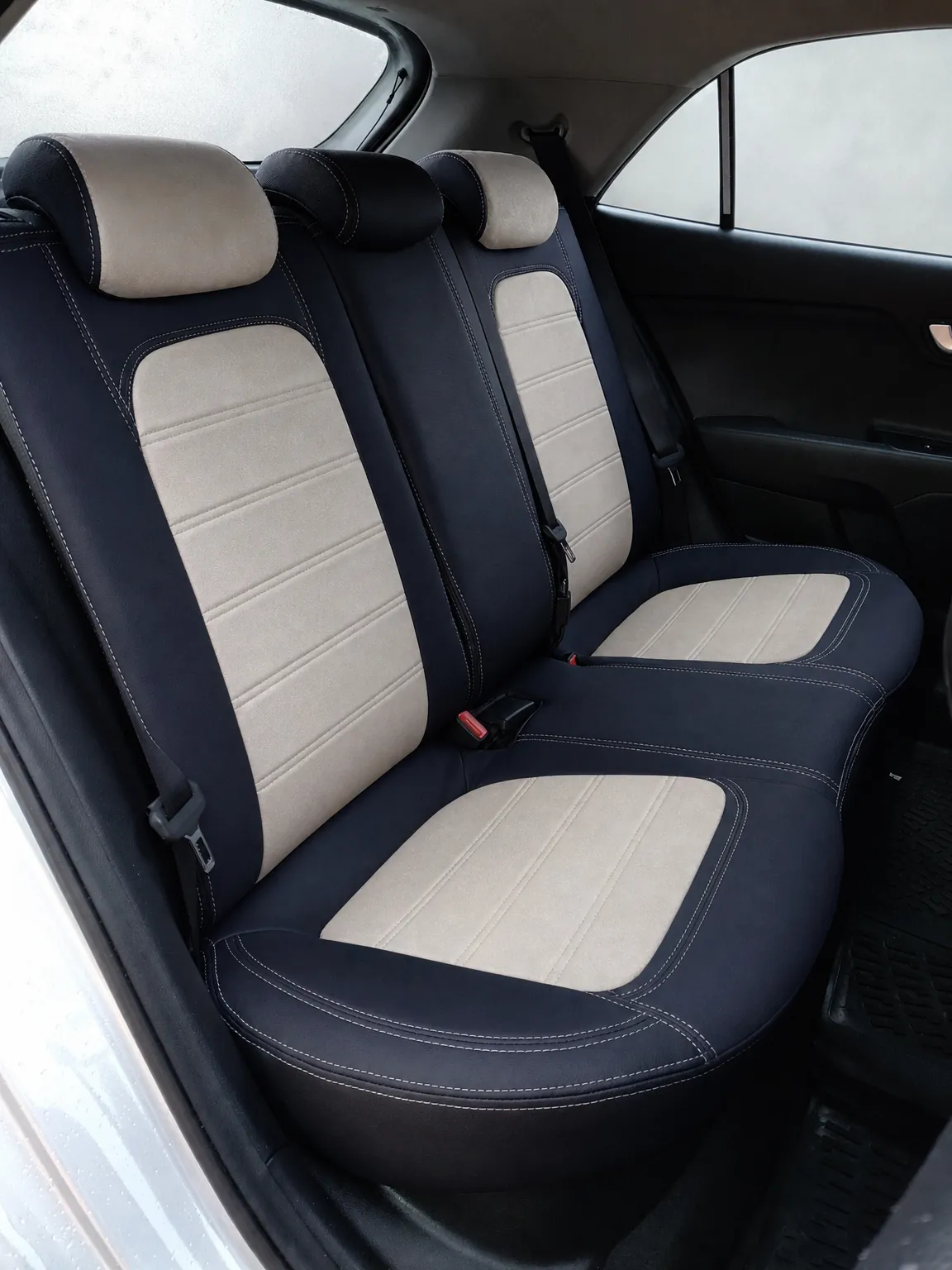 Kia Rio koltuk kılıfı, lacivert-açık gri kumaş, arka koltuk (2017-2020)