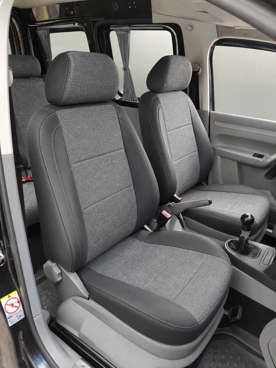 Volkswagen Caddy koltuk kılıfı, gri-açık gri keten kumaş, ön koltuklar (2005-2010)