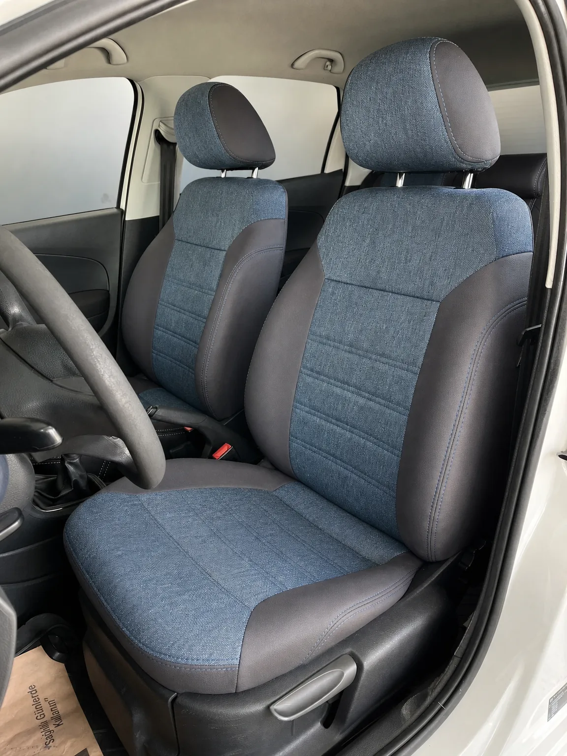 Volkswagen Polo koltuk kılıfı, siyah-gri keten kumaş, ön koltuklar (Trendline 2010-2016)